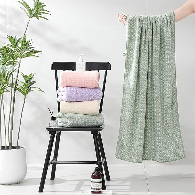 Ultra Soft Bath Towel Set,12 Piece (4 Bath Towels,4 Hand Towels,4 Washcloths) Family Bathroom Towels Set with Hanging Loop,Quick Dry Extra Absorbent Shower Towel for Bathroom,Hotel,Spa-Light Green
