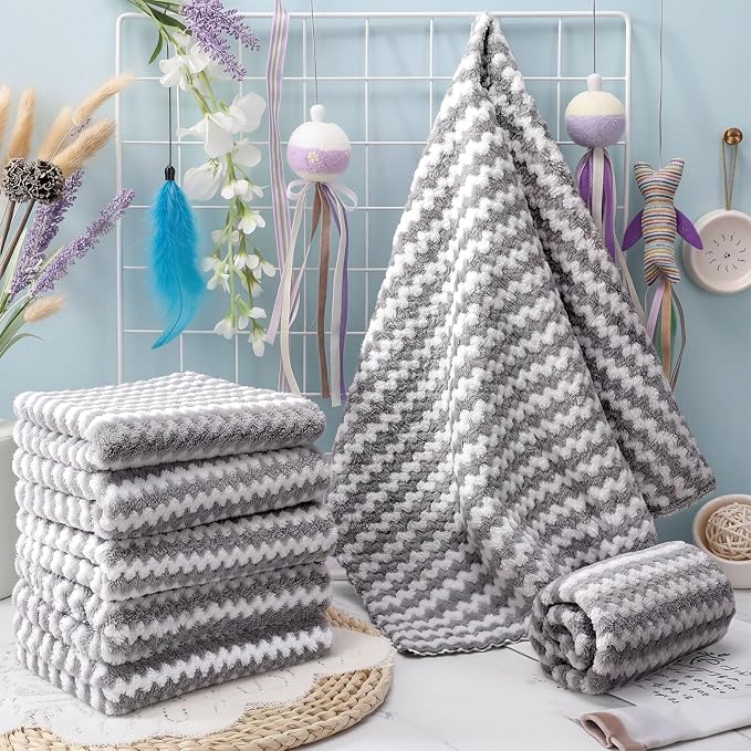 Hahafelt 5 Pcs Waterproof Guinea Pig Fleece Bedding Blankets Absorbent Guinea Pig Cage Liner Washable Small Animal Pee Pad Reusable Pet Blanket Wash Cloth Bedding Mat Pad (Gray,47 x 24 Inch)