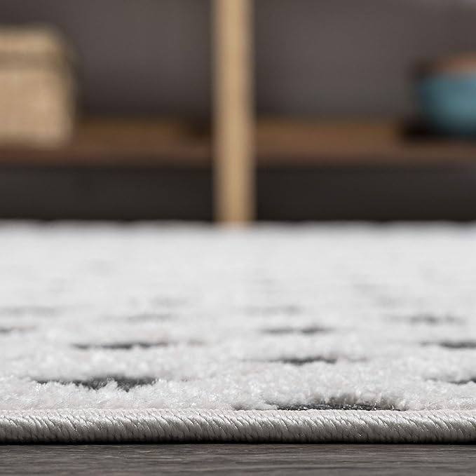 JONATHAN Y Mini-Diamond Trellis Indoor Outdoor Runner Rug 2X10 White/Black, Rabat High-Low Pile for Backyard, Patio, Porch, Easy-Cleaning, High Traffic, Pet-Friendly, Non-Shedding (SBH101B-210)