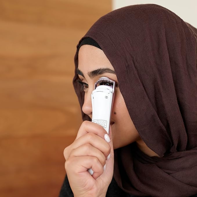 Panasonic Heated Curved Eyelash Curler With Double Action Non-Stick Silicone Pads - EH2331P, Pink