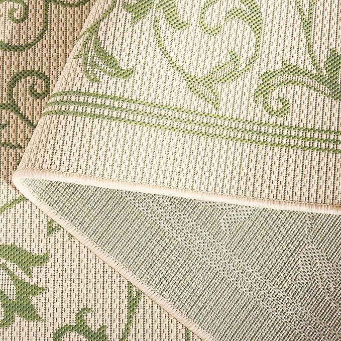 SAFAVIEH Washable Rug Outdoor Courtyard Collection - 5'3" Round, Natural & Olive, Non-Shedding & Easy Cleaning, Ideal for Patio, Backyard, Mudroom (CY2098-1E01)