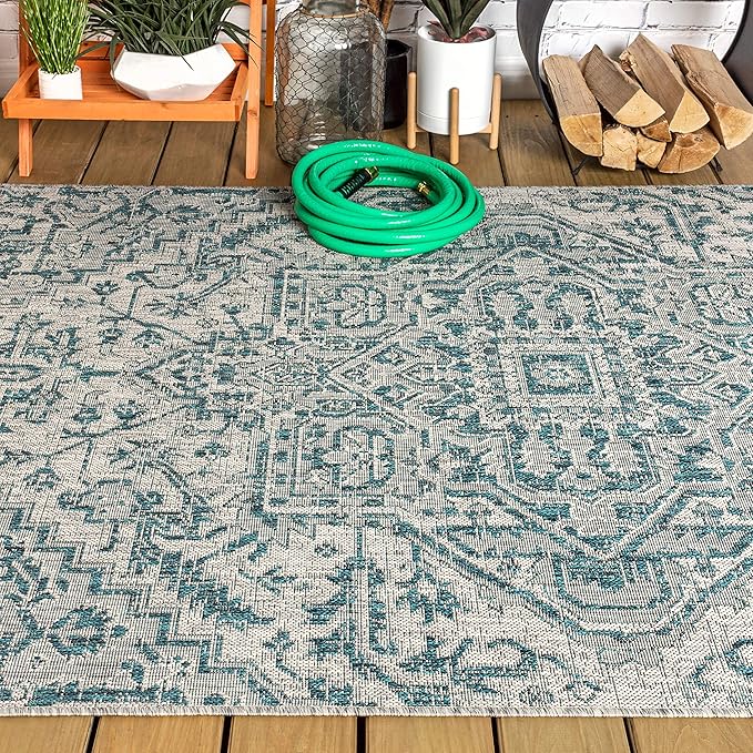 JONATHAN Y Boho Medallion Indoor Outdoor Area Rug 5X8 Teal/Gray, Estrella Textured Weave for Backyard, Patio, Porch, Easy-Cleaning, High Traffic, Pet-Friendly, Non-Shedding (SMB105C-5)