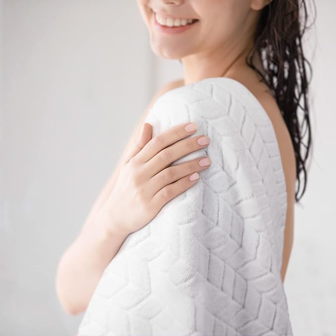 Ultra Soft & Stylish 700 GSM Luxury Hand Towel Set (6 Piece) - 100% Zero-Twist, Long-Staple Cotton - Remarkably Absorbent (White)