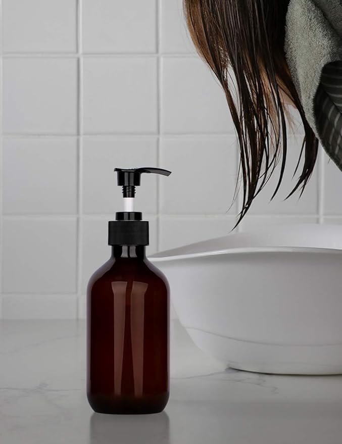 Pump Bottle Dispenser, Yebeauty 10oz/300ml Empty Plastic Shower Refillable Dispenser Soap Shampoo Pump Dispenser Containers with Pump Multipurpose for Cosmetic Kitchen Bathroom, 2-Pack Green and Brown