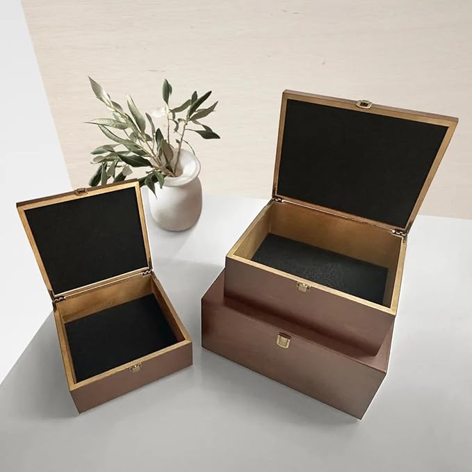 Custom family memory Box, Personalized Keepsake Wood Box, walnut colored Wood Keepsake Box, Girlfriend, Couple,Engagement Wedding Card box