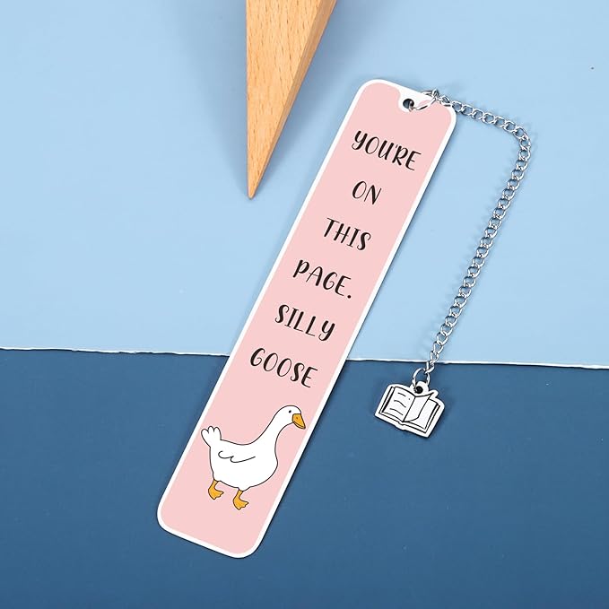 Cute Pink Stuff Gifts for Women, Girl Gifts for Women, Presents for Book Lovers, Book Maker Gifts for Readers Book Lovers Women, Book Reading Accessories for Book Club, Bookish Bookmark