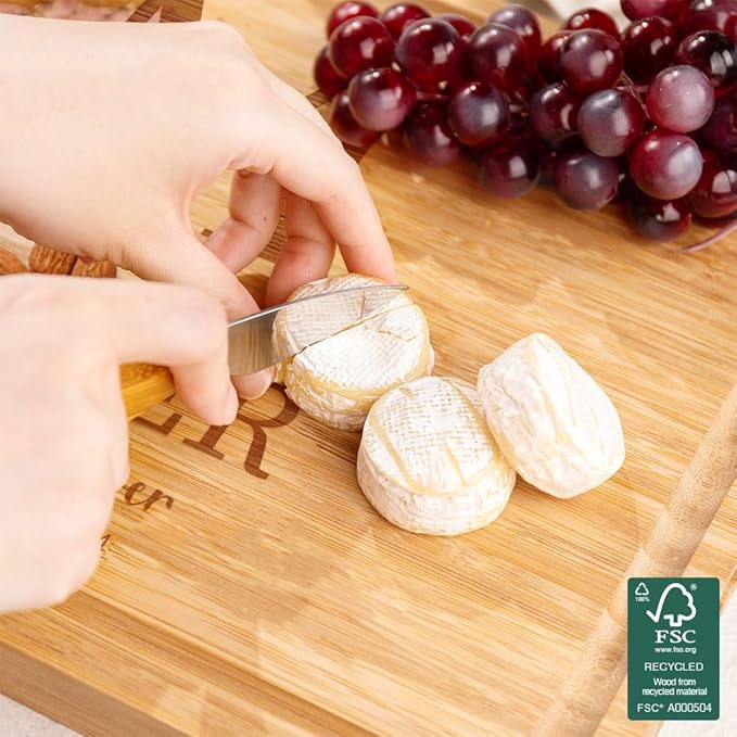 callie Personalized Bamboo Cutting Board with Monogrammed Name, Wooden Chopping Boards with Juice Grooves, Engraved Christmas, Wedding, Housewarming Gifts (S, M, L)