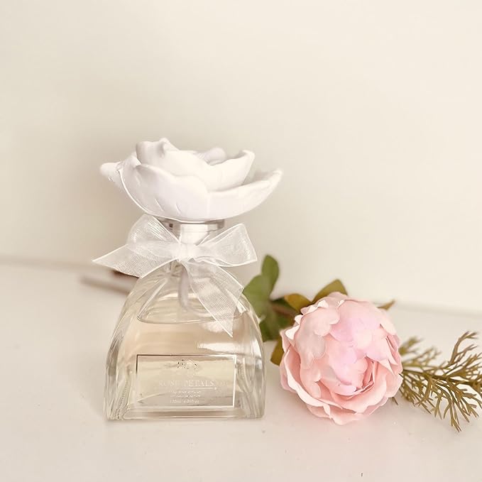 Reed Diffuser Set, Pretty Valley Home Diffuser Gypsum Flower Oil Rose Petals 120Ml / 4.05fl OZ Gift Box for Bathroom Office Bathroom Living Room Decor(Chantel)