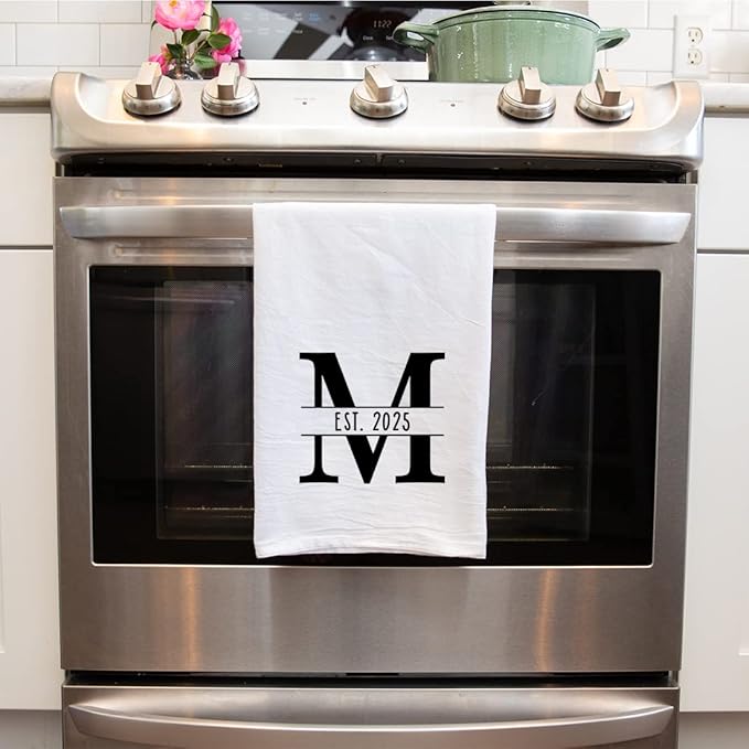 Andaz Press Personalized Kitchen Towel, Flour Sack Tea Towel, Monogram Initial EST. Year Custom Kitchen Gifts Birthday for Mom Daughter, Wedding Gifts Housewarming Gift for Couples