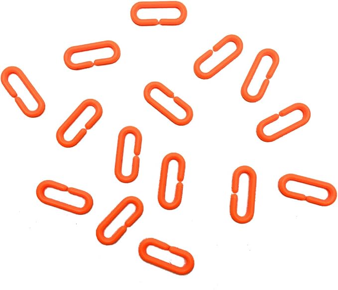 200Pcs Orange C-Clips Plastic Chain Links for Birds & Small Pets | Non-Toxic Safe & Durable. Chew-Resistant For Indoor/Outdoor. C-Clip Snaps Together Easily. Plastic Chain Toy For Small Pets