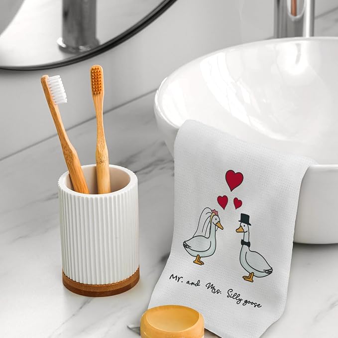 Goose Kitchen Towels, Wedding Gifts for Newlyweds Couples Hand Towels, Mr and Mrs Gifts Dish Towels Tea Towels, Decorations Hand Towels, 16x24 Inch