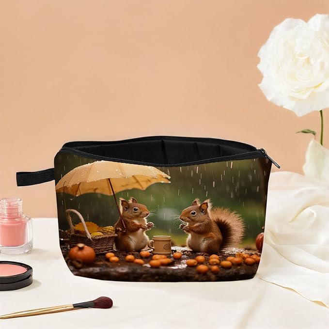 Squirrel Makeup Bag for Women Travel Cosmetic Organizer Bag Teacher Appreciation Gifts Small Zipper Toiletry Bag