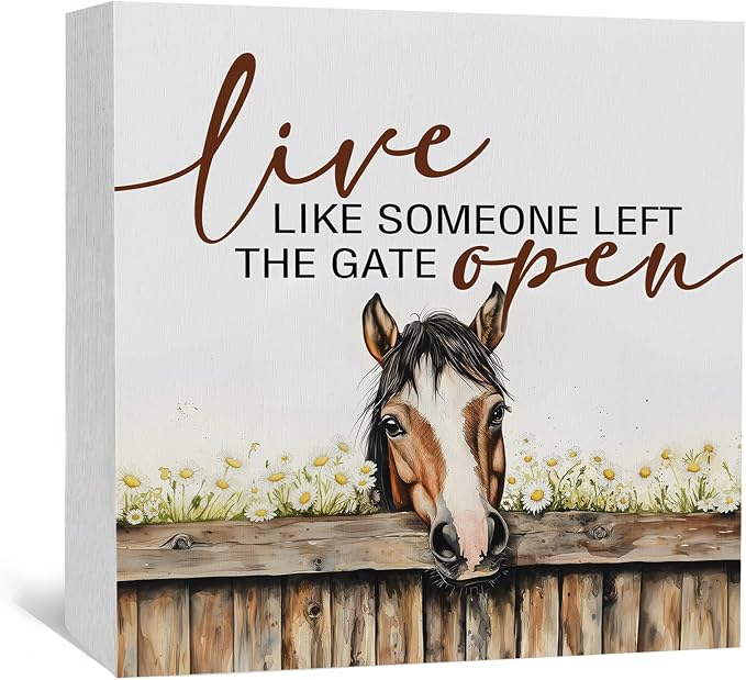 Horse Sign, Farm House Cottagecore Animal Wooden Signs, Rustic Farmhouse Live Like Someone Left The Gate Open Wood Sign Home Decor, Horse Gifts For Women