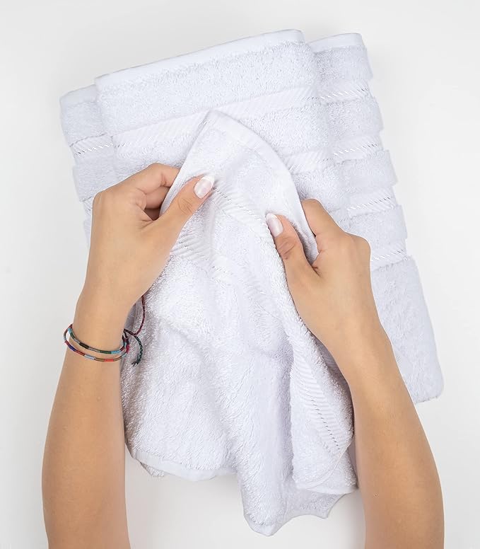 American Soft Linen Luxury 4 Piece Bath Towel Set, 600 GSM 100% Cotton Turkish Bath Towels for Bathroom, 27x54 in Extra Large Bathroom Shower Towels, White