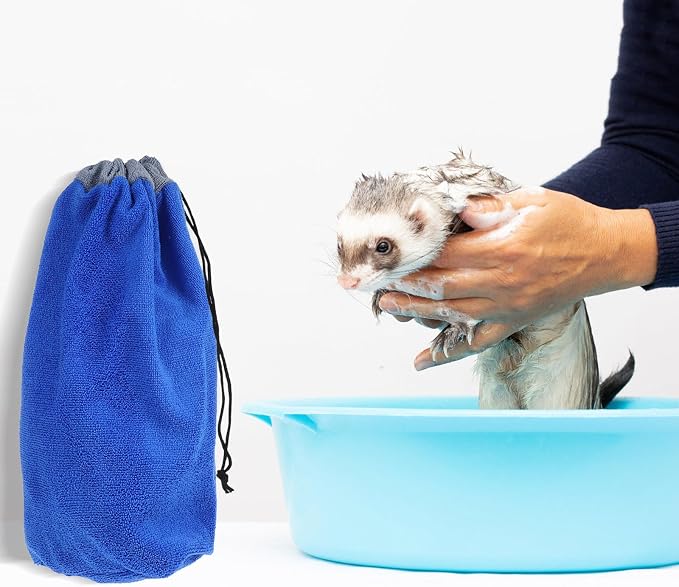 Fast Drying Pet Bathrobe Towel for Small Pets Soft Plush Absorbent Towel with Drawstring Comfortable for Ferrets and Guinea Pigs