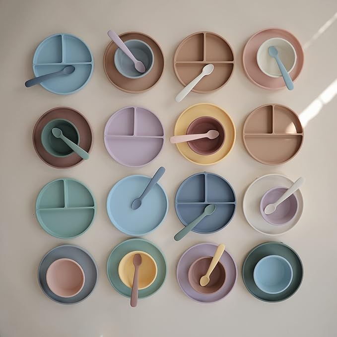mushie Silicone Suction Plate | BPA-Free Non-Slip Design (Tradewinds)