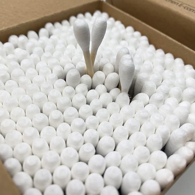 Bamboo Cotton Swabs 900ct, Natural Cotton Buds with Larger Tips for Personal Care，3 Pack Biodegradable Cotton Tips