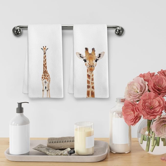 Funny Giraffe Kitchen Towels and Dishcloths Sets of 2, Giraffe Decor Gifts for Women, Woodsy Rustic Cabin Safari Jungle Nursery Home Decor Dish Hand Tea Towels for Bathroom Kitchen,16x24In