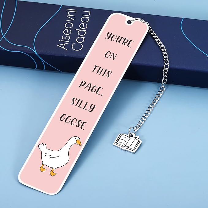 Cute Pink Stuff Gifts for Women, Girl Gifts for Women, Presents for Book Lovers, Book Maker Gifts for Readers Book Lovers Women, Book Reading Accessories for Book Club, Bookish Bookmark