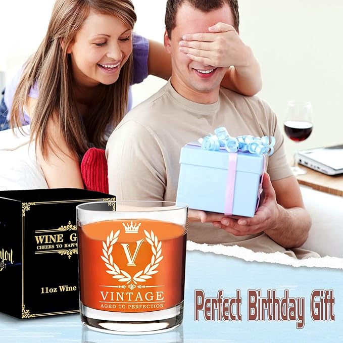 Old Fashioned Glasses Birthday Gifts for Men 11oz Personalized Whiskey Glass Engraved Monogram Drinking Glass for Man Custom Bourbon Gift For Dad Who Have Everything