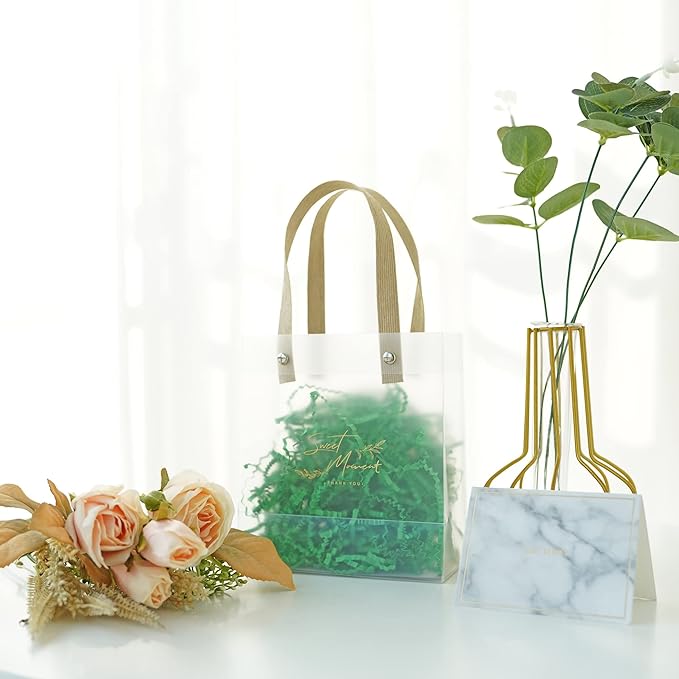 Bobobag - 1LB Crinkle Cut Paper Shred Filler Recyclable Gift Wrap Confetti Raffia Grass Shred Paper for Easter Baskets Filler Creative Eggs Decor (Green)