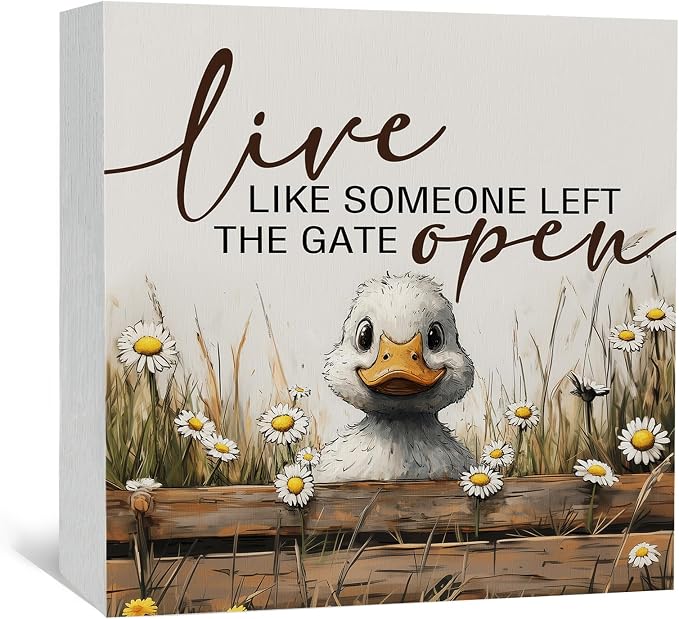 Duck Sign - Farmhouse Cottagecore Animal Office Kitchen Bedroom Decor,Rustic Farm Live like Someone Left the Gate Open Home Decor Signs,Duck Gifts for Women