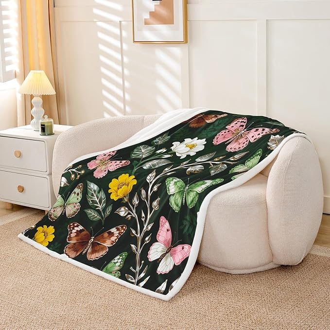 Feelyou Girls Butterfly Fleece Throw Blanket Throw 50"x60" Kids Cute Daisy Sherpa Blanket Plush Fuzzy for Bed Couch Chair Living Room, Beautiful Butterflies Bed Blanket Room Decor