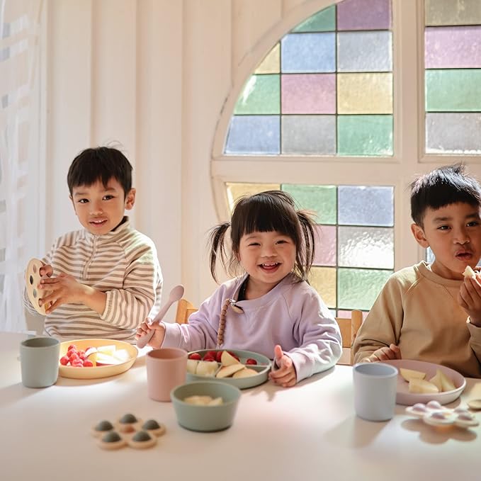 mushie Square Dinnerware Plates for Kids | Made in Denmark, Set of 2 (Blush)