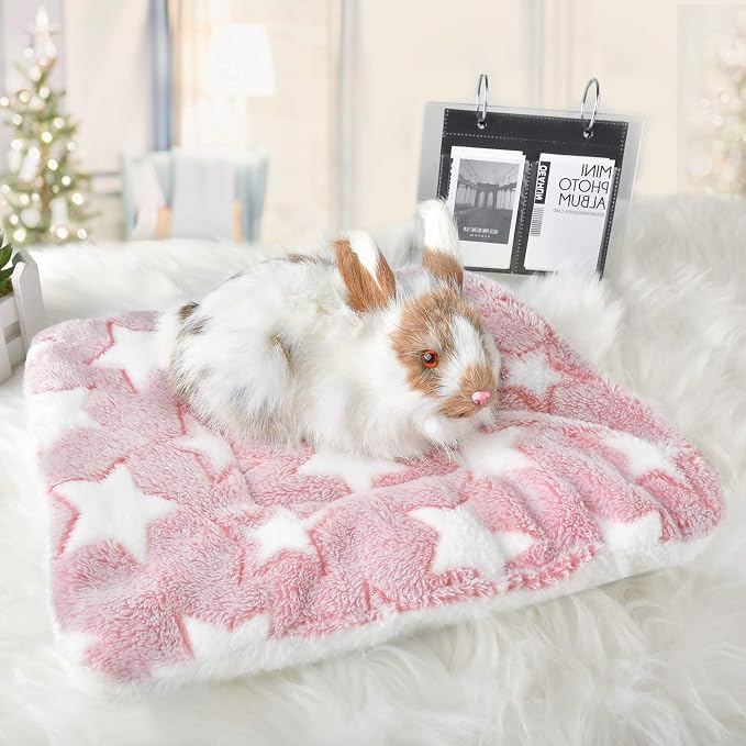 Small Animal Bed Mat, Soft & Warm, Suitable for Guinea Pig, Hamster, Rabbit, Rat and Bearded Dragon (X-Large(13.3''x9.4''), Star Pink)