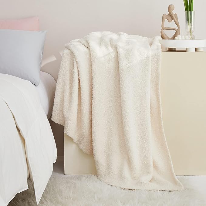 CYMULA Kids Blanket for Boys Girls 30x40 inches, Soft Cozy Fuzzy Swaddle Throw Blanket for Crib Stroller, White