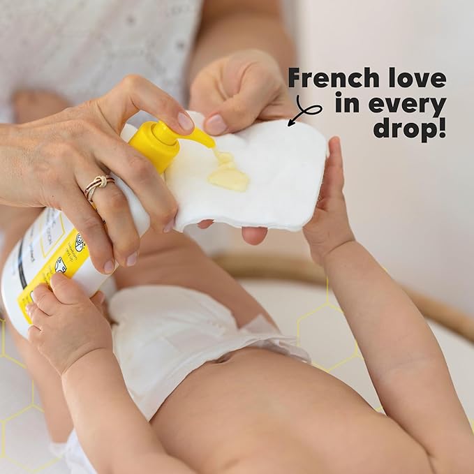 La Petite Creme French Premium Diapering Lotion - Diaper Cream Alternative to Baby Wipes - Gentle Moisturizer & Skin Cleanser with USDA Certified Organic Ingredients - Baby Essentials (8 oz)