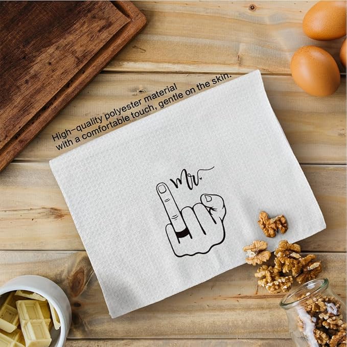 Mr and Mrs Wedding Gifts Kitchen Towels Set of 2, Couple Gifts Hand Towels, Wedding Engagement Gifts for Couples Newlyweds Bride Groom Dish Towels Tea Towels, Just Married Gifts, 16x24 Inch
