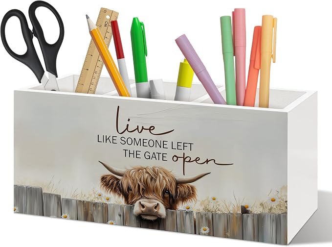 Farmhouse Highland Cow Pen Holder Organizer Desk Decor, Highland Cow Gifts for Women, Live Like Someone Left the Gate Open Wooden Pen Pencil Holders for Home Office Desk Accessories