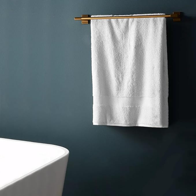 Delara 100% Organic Cotton Towels 650 GSM Plush Feather Touch Quick Dry Bath Towel, GOTS Certified, Oeko-Tex Green Certified, Organic Cotton Bath Towels, White, 1 Piece Bath Towel, 30"X58"