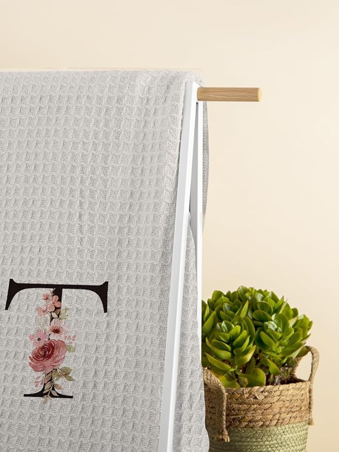 Kitchen Towel, Mode Monogram Personalized Gifts Letter T Kitchen Towels for Kitchen Dinning Bathroom, Christmas Birthday Gifts for Women, Kitchen Towels and Dishcloths Sets 16×24 Inches