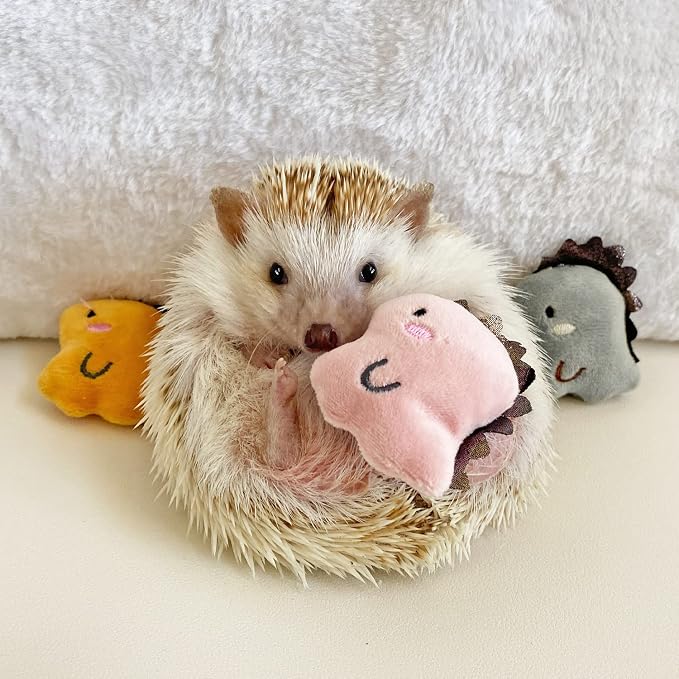3 Pcs Cute Small Animal Accessories Toys Dinosaur for Hedgehog Supplies Guinea Pig Hamsters Small Pet Toy Gift Photo Shoot Cage Accessory