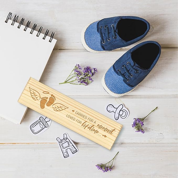 CHGCRAFT Miscarriage Gifts for Mothers Lost Baby Sympathy Gift Keepsake Box Wings Feet Heart Wooden Loss of Baby Sympathy Gifts Box with Raffia Ribbon and Lock for Mom Dad, 8x2x1.2 inch