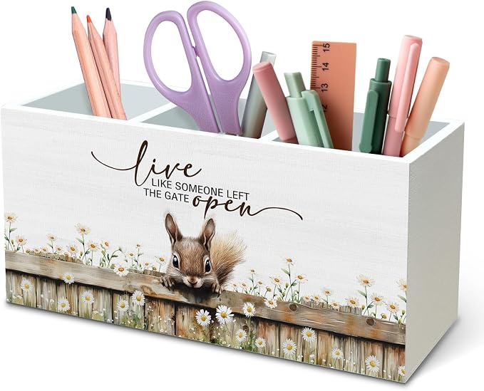 DILSJ Squirrel Inspirational Pen Pencil Holder Organizer For Desk, Squirrel Gifts, Rustic Floral Live Like Someone Left The Gate Open Wooden Box Signs For Home Office Desk Tabletop Decoration
