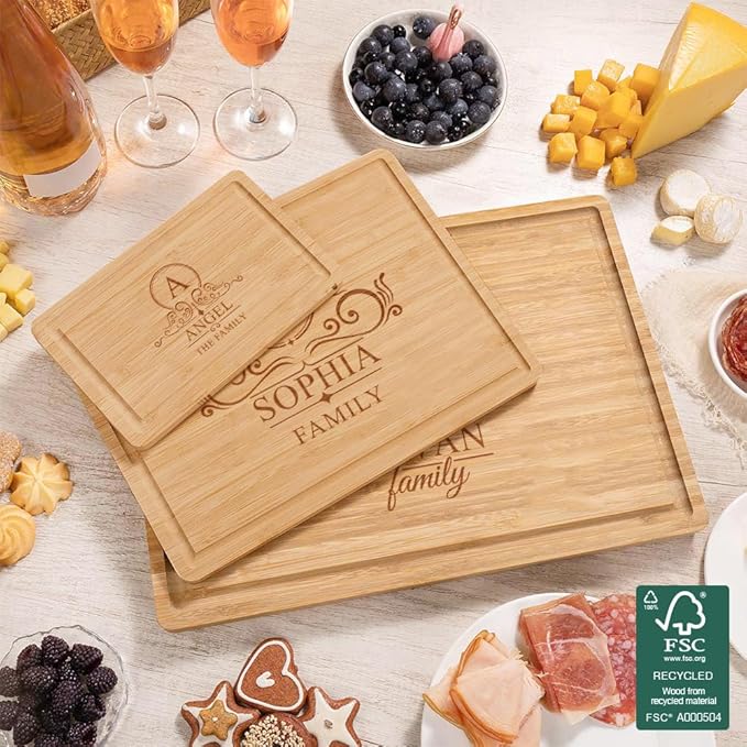callie Personalized Family Cutting Board, Bamboo Charcuterie Boards with Juice Grooves, Engraved Name Christmas, Housewarming Gifts for Family (S, M, L)