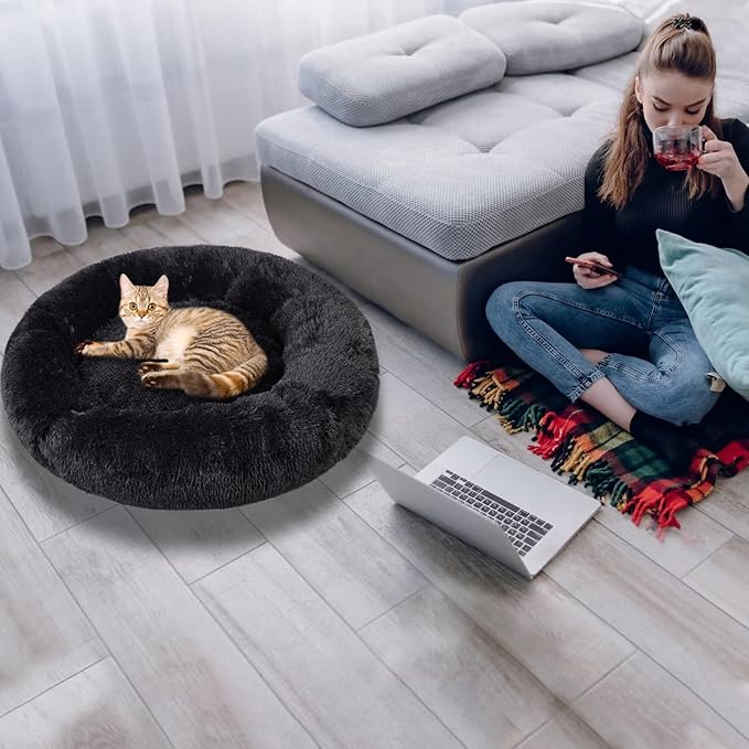 Dog Bed for Small Medium Large Dogs, 24 inch Calming Dogs Bed, Washable-Round Cozy Soft Pet Bed for Puppy and Kitten with Slip-Resistant Bottom