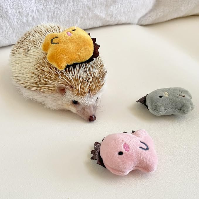 3 Pcs Cute Small Animal Accessories Toys Dinosaur for Hedgehog Supplies Guinea Pig Hamsters Small Pet Toy Gift Photo Shoot Cage Accessory