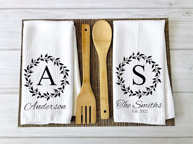 Personalized Kitchen Towel | Custom Tea Towel | Family Name Dish Towel | Kitchen Decor | Hand Towel | Housewarming Gift | Monogram Dishcloth (Wreath 1)