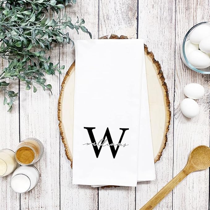 Andaz Press Personalized Kitchen Towel, Flour Sack Tea Towel, Monogram Last Name Custom Kitchen Gifts Birthday for Mom Daughter, Grandma, Wedding Gift Housewarming Gift for Couples