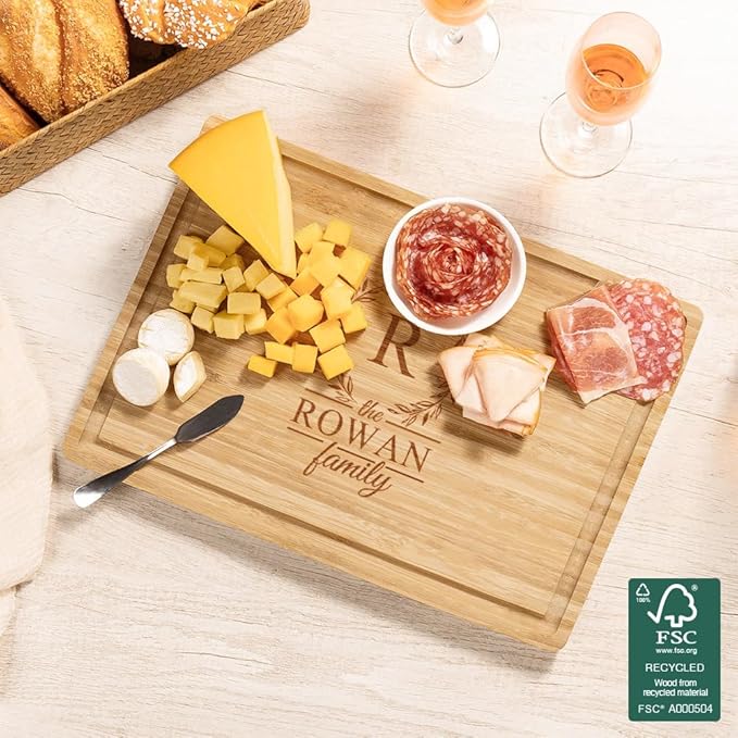 callie Personalized Family Cutting Board, Bamboo Charcuterie Boards with Juice Grooves, Engraved Name Christmas, Housewarming Gifts for Family (S, M, L)