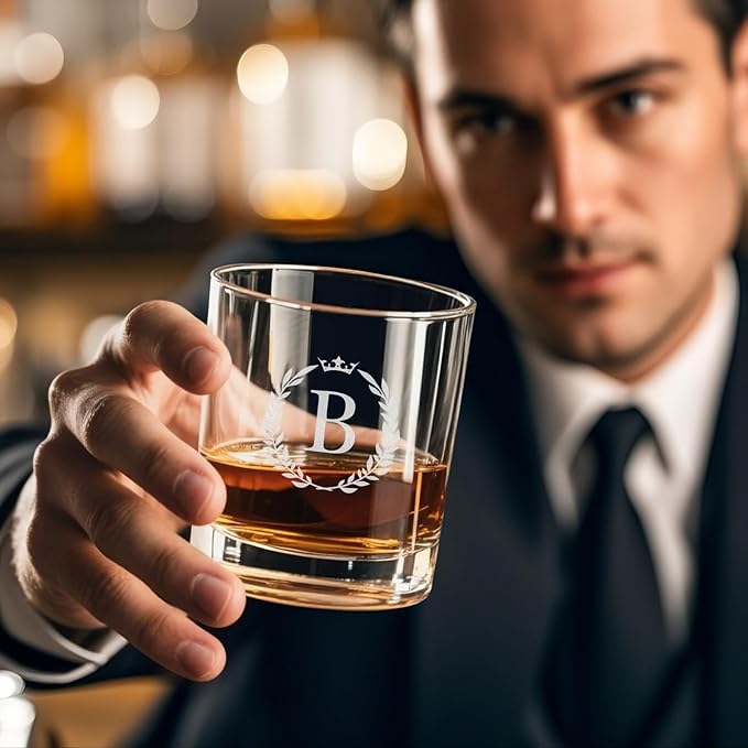 Personalized Whiskey Glasses Gifts for Men, Monogrammed Engraved A-Z 10.6 oz Rocks Glass Customized Gift, Unique Christmas Birthday Gifts for Men Him Dad Husband Brother Son (B)