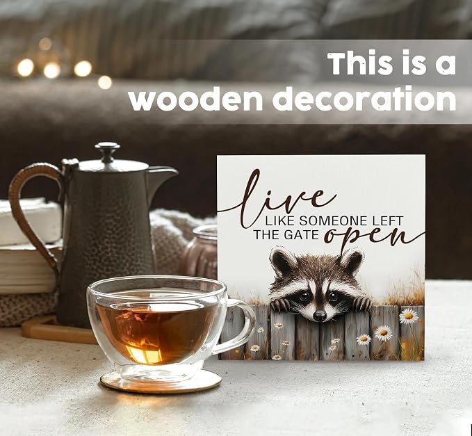 Raccoon Sign - Live Like Someone Left The Gate Open Wooden Box Signs, Raccoon Decor, Farmhouse Trash Panda Wood Decoration Home Decor For Desk Table Shelf 8x8 Inch Decorative Signs & Plaques