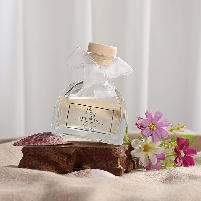 Reed Diffuser Set, Pretty Valley Home Diffuser Gypsum Flower Oil Rose Petals 120Ml / 4.05fl OZ Gift Box for Bathroom Office Bathroom Living Room Decor(Chantel)
