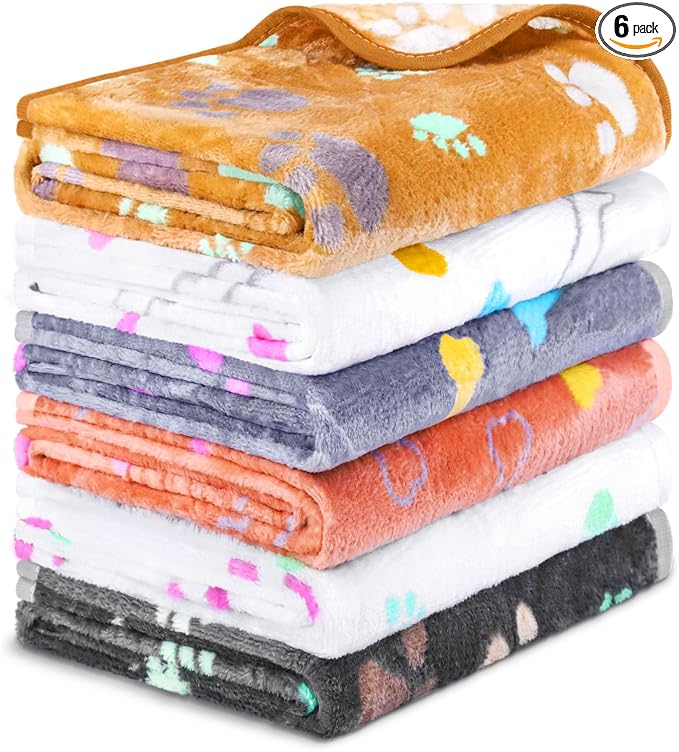 YedsIntu 6 Pcs Washable Guinea Pig Blankets Absorbent Small Animal Fleece Bedding Cage Liners Reusable Pet Pee Pad Sleep Mat Pad Cover for Hamster Ferret Rabbit Chinchilla Hedgehog (Grey, 24" x 35")