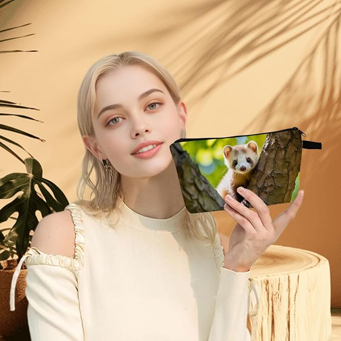 Ferret Makeup Bag for Women Travel Cosmetic Organizer Bag Teacher Appreciation Gifts Small Zipper Toiletry Bag