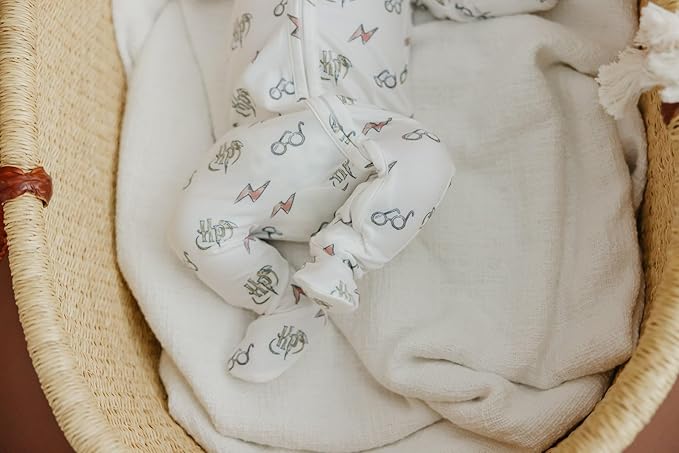 Harry Potter Copper Pearl Zip-Up Footie Baby Pajamas: Ultra-Soft Boys & Girls Pajamas, Premium Knit Fabric in Stylish Prints, Tag-Free with Two-Way Zipper, Newborn to 24 Months